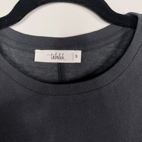 Talulah Small S Charcoal Gray Short Sleeve Crew Neck Tee Madi Nelson Essential - Picture 5 of 7